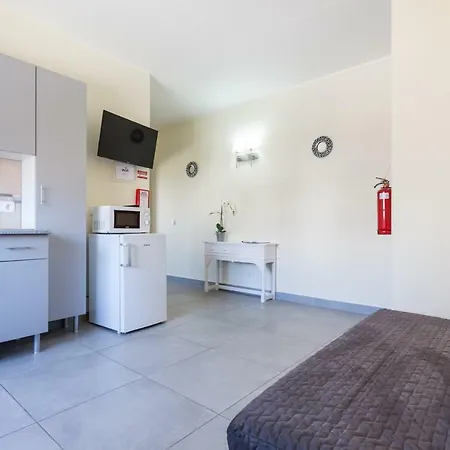 Διαμέρισμα Carol's Beco *